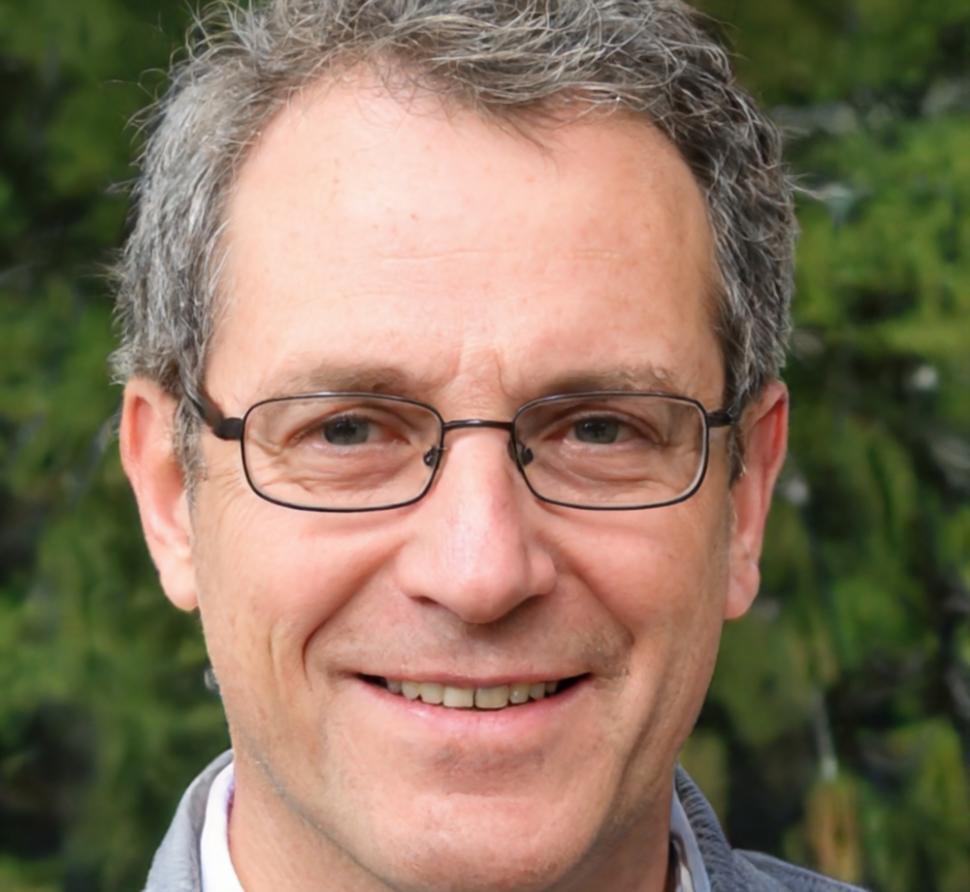 Portrait de Théophane Moreau, expert en finance